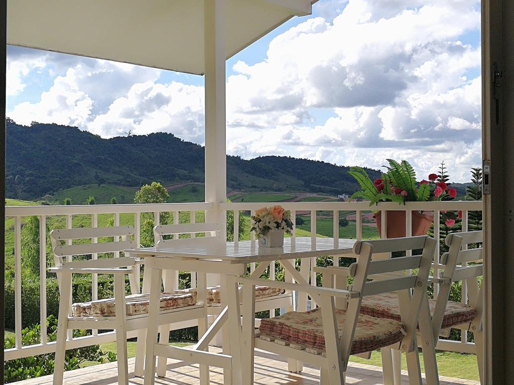 Misty English Cottage Ban Non Na Yao Luaran gambar